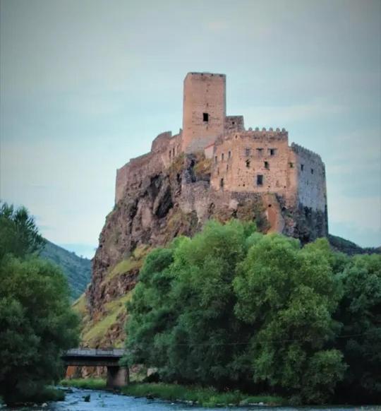 Vardzia Сhachkari ภายนอก รูปภาพ